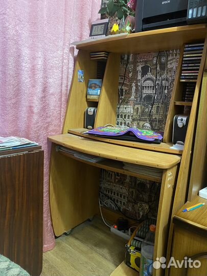 Компьютерный стол