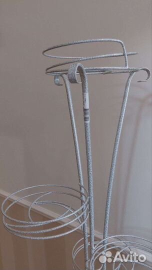 Подставка для цветов напольная металлическая