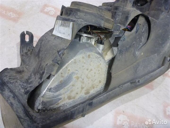 Фара передняя правая Opel Corsa F68 Z12XE 2003