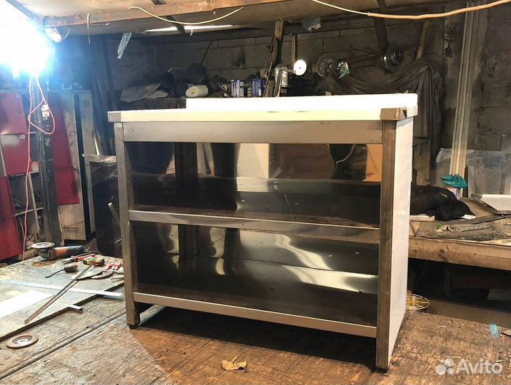 Стол из нержавеющей стали для кафе ресторана