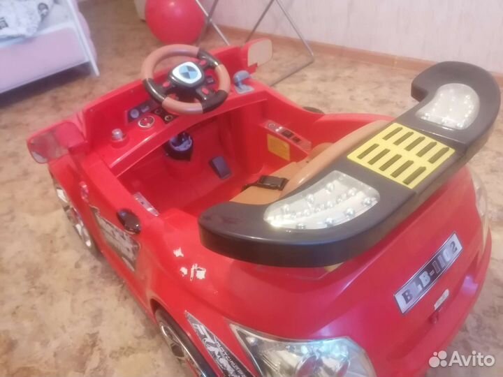 Детский электромобиль бу