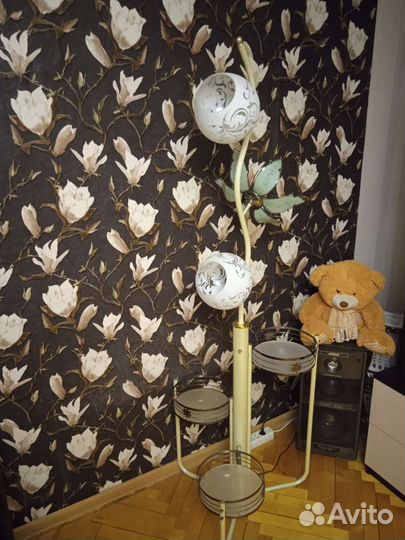 Торшер напольный