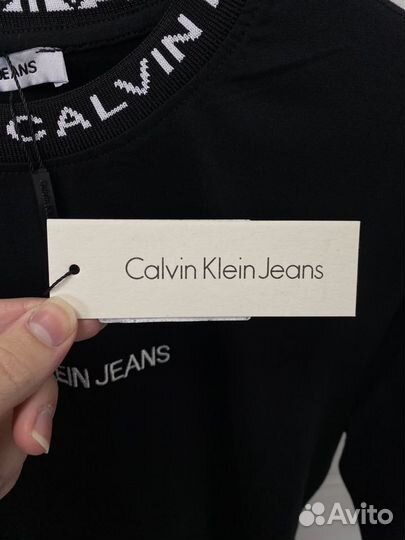 Футболка Calvin Klein