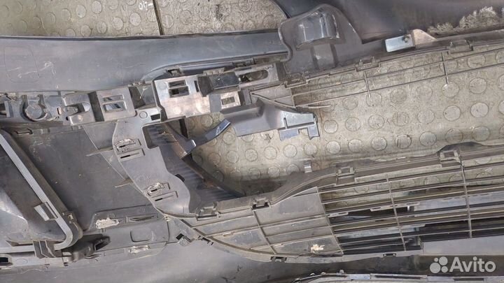 Бампер Peugeot 308, 2011