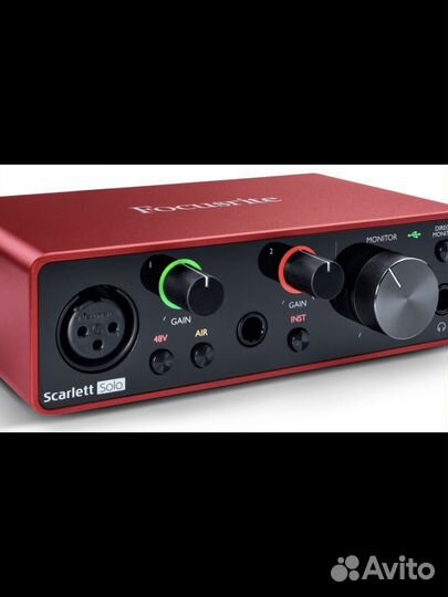 Звуковая карта Focusrite Scarlett Solo 4th Gen