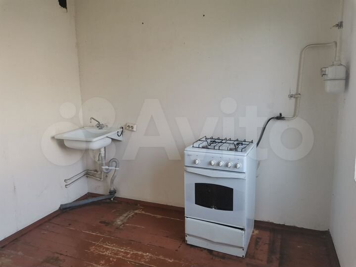 2-к. квартира, 52 м², 1/9 эт.