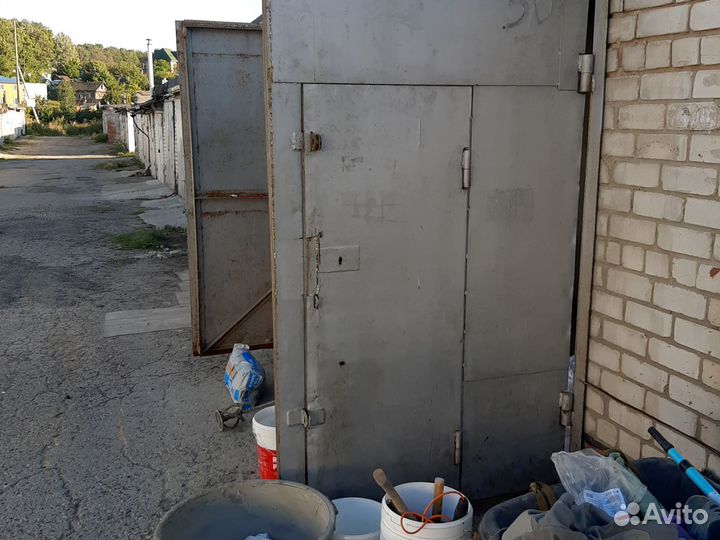 Ворота гаражные бу