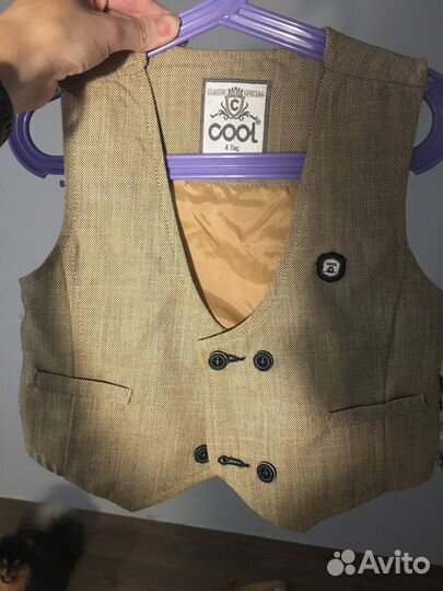 Детские вещи (жилетки, джинсовка, рубашка)