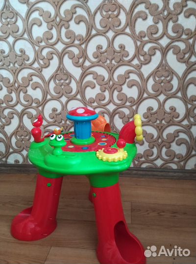 Детский игровой столик