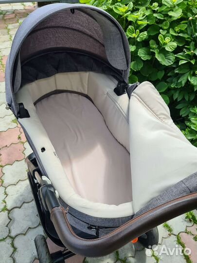 Коляска stokke trailz, черная рама