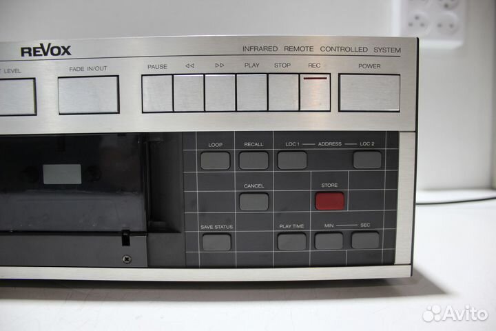 Revox B215 Трехголовая Кассетная дека Germany