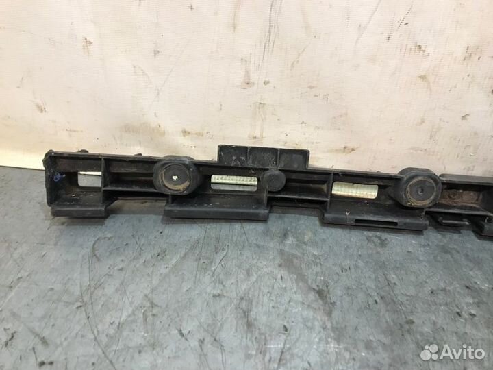 Кронштейн бампера задний Chevrolet Cruze седан