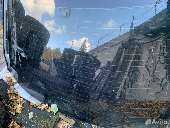 Стекло заднее бмв е39