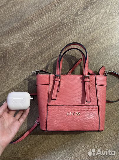 Оригинальная сумка Guess
