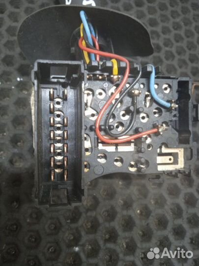 Переключатель подрулевой левый LADA Largus 2013