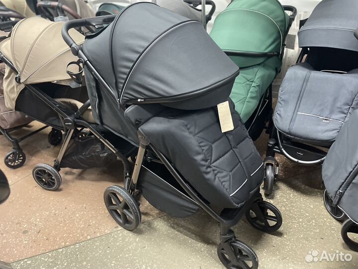 Коляска прогулочная Carrello Bravo plus и Bravo