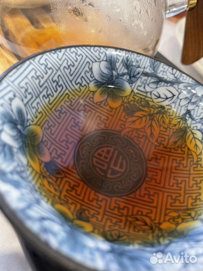 Цзинь Цзюнь Мэй-золотые брови красный чай