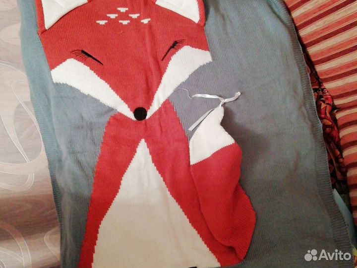 Пуховое одеяло и подушка. Плед детский вязаный