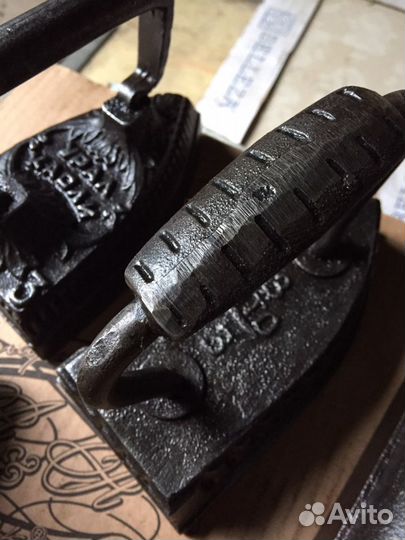 Утюги манжетные старые