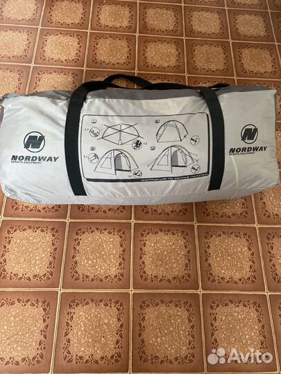 Палатка 4 х местная с тамбуром