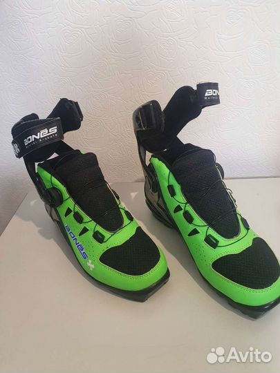 Ботинки для лыжероллеров Bones