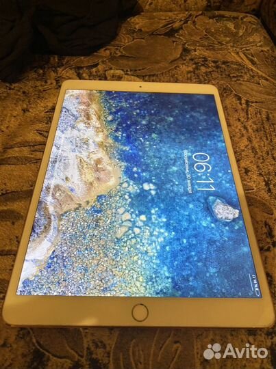 iPad pro 10 5 64 gb