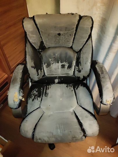 Компьютерное кресло б/у