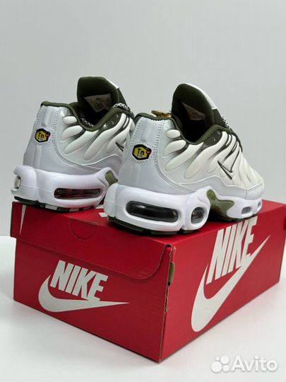 Кроссовки nike тн + (42)