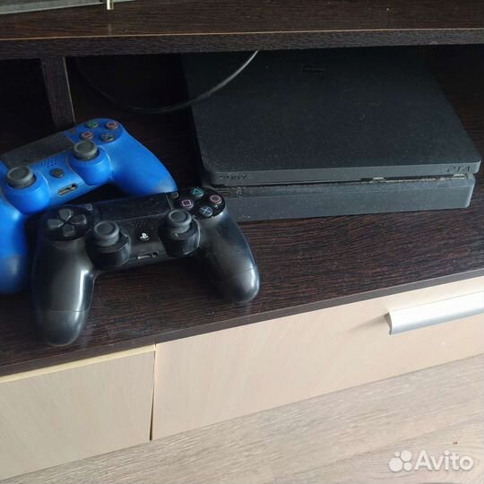 Sony PS4 slim 1tb