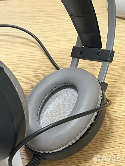 Наушники akg k77