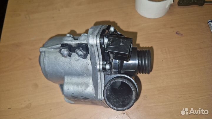 Bmw 5 F10 N54 N55 водяной насос помпа О.Ж