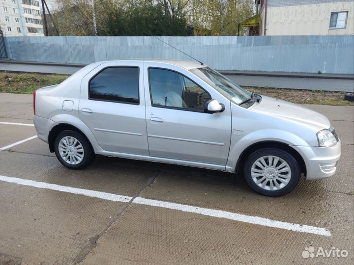 Renault Logan 1.6 МТ, 2012, 177 000 км