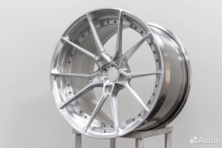 Кованые диски Gard R22 5x112 BMW X5 X6 X7