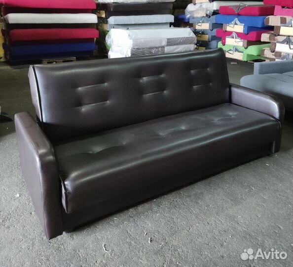 Диван кожаный