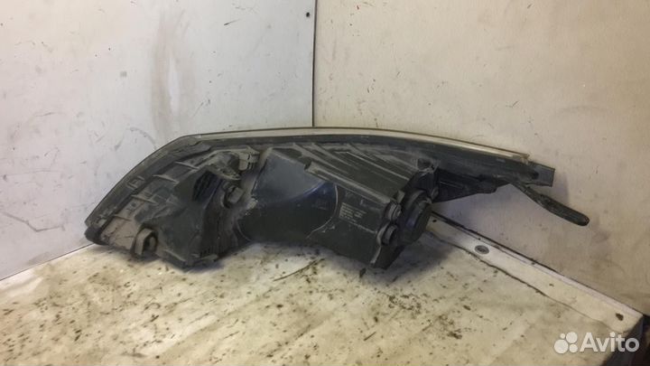 Фара правая Kia Rio