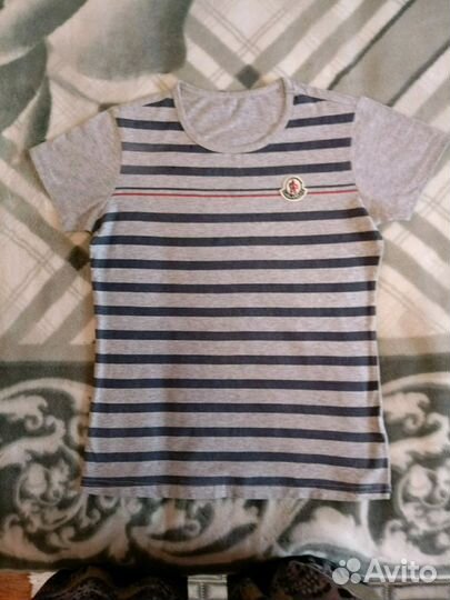 Пакет детских вещей : 6 футболок и 1 брючки.Размер