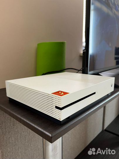 Xbox One S