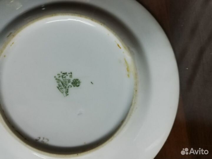 2 фарфоровые тарелки царской России