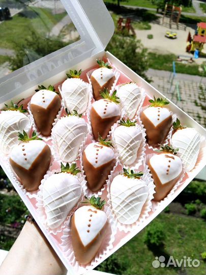 Клубника в шоколаде подарки