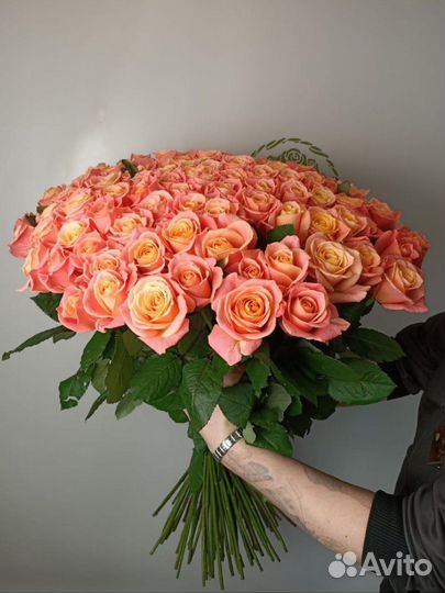 Букеты гиганты из роз 101