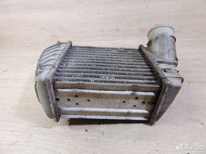 Интеркулер Audi TT 8N