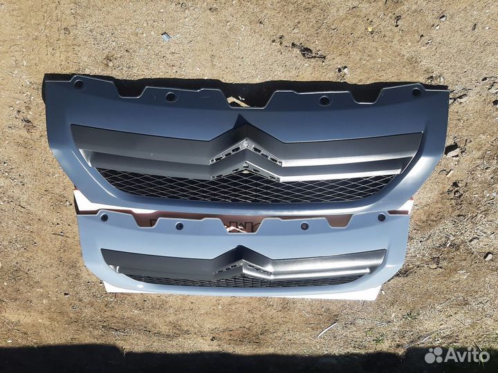 Решетка радиатора Citroen Jumper от 2006