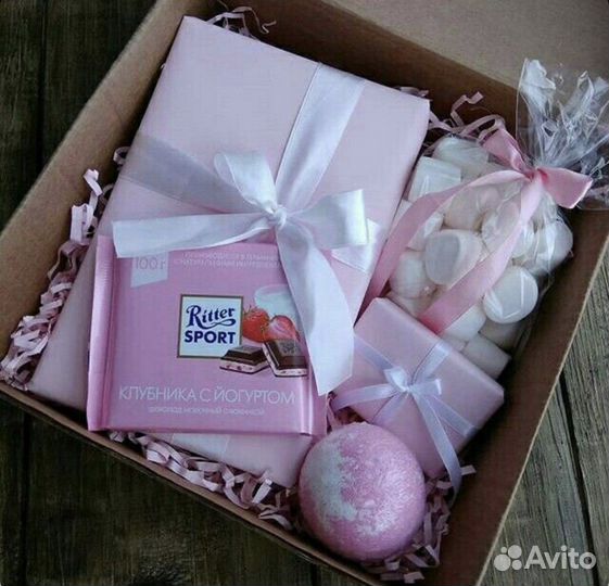 Подарочный бокс для девушки