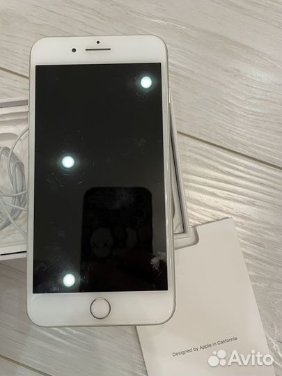 iPhone 8 Plus, 64 ГБ