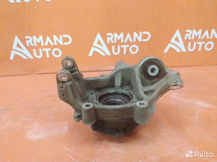 Кулак поворотный задний правый Audi Q8 1 2018-Нв