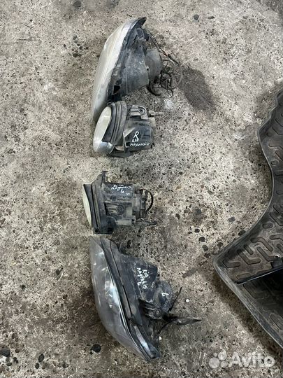 Фара левая Kia Magentis 2005