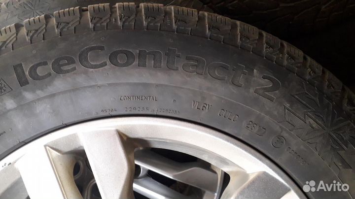 215/65 R16 Continental IceContact 2 Зима Литые R16