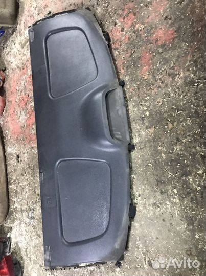 Задняя полка на KIA Rio 3