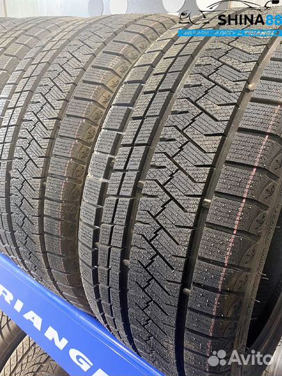 Triangle PL02 215/50 R18 97V