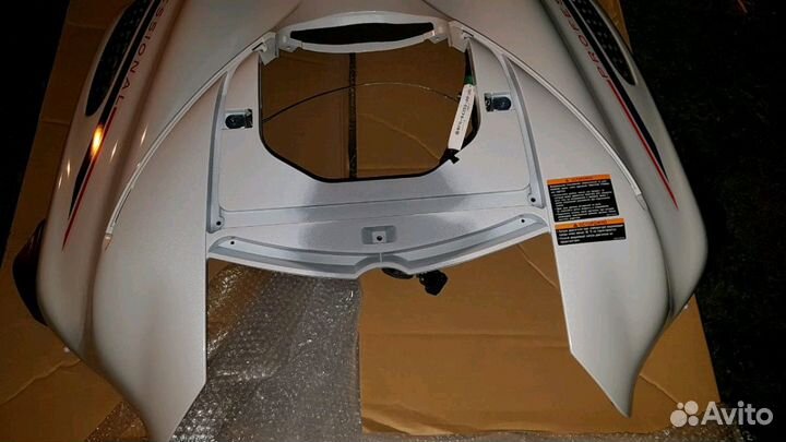 Новый оригинальный капот Yamaha RS Viking